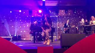 Berget Lewis &amp; Xander de Buisonje Purple Rain