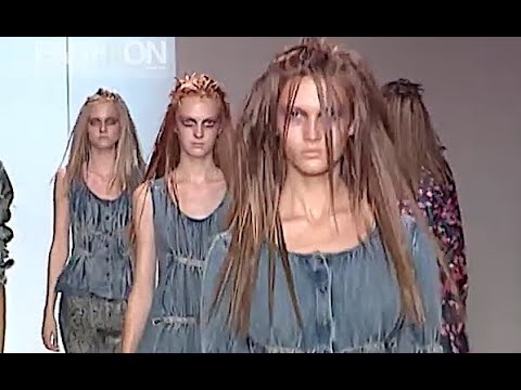 ISSEY MIYAKE Spring 2007 Paris - Fashion Channel
