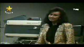 Download lagu Doel Sumbang Ft Barakatak & Hana Marlina - Somse mp3 Download lagu Doel Sumbang Ft Barakatak & Hana Marlina - Somse mp3