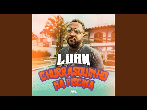 Churrasquinho na Piscina