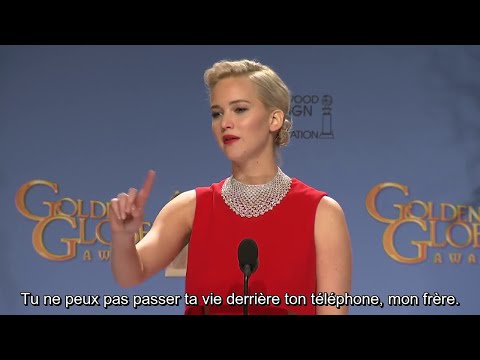 Jennifer Lawrence recadre un reporter aux Golden Globes