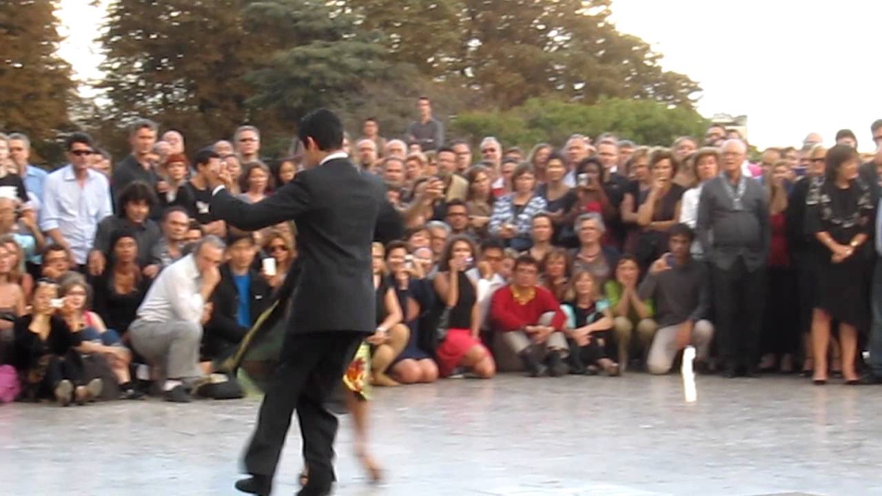 Video thumbnail for María Inés Bogado y Sebastián Jiménez en París sept de 2011 1/3