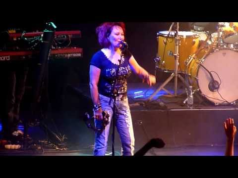 Freeman & Virve Rosti - Kaksi Lensi Yli Käenpesän LIVE @ Himos Areena 30.7.2012