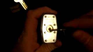 preview picture of video 'First Lock Master No.5 SPP (leave comments\ratings)'