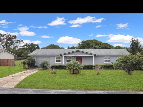 804 W BIRCHWOOD CIRCLE, KISSIMMEE, FL Presented by Blanca Armada.