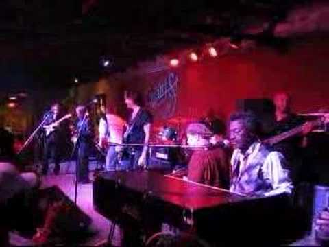 Buckwheat Zydeco & All Star Band