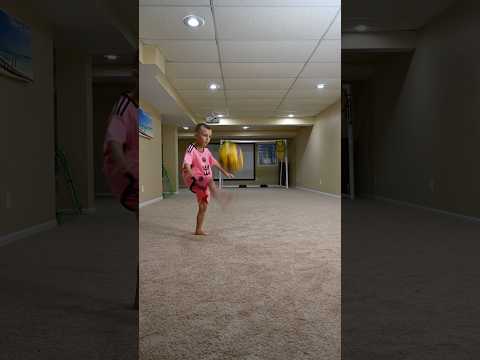 Half-Volley Rocket to Top Bins! ⚽🔥🐐 #futbol #football #soccer #messi