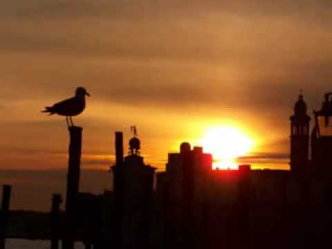 कोई लाख करे चतुरायी करम का लेख मिटे ना रे भाई लिरिक्स