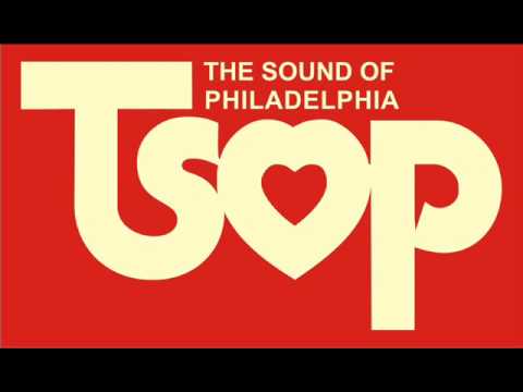 We're All Alone - The Three Degrees (1977)