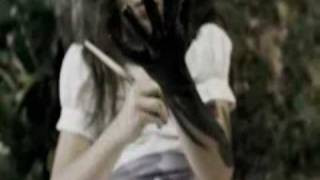 Maria Gadú - "Dona Cila" - Clip Oficial