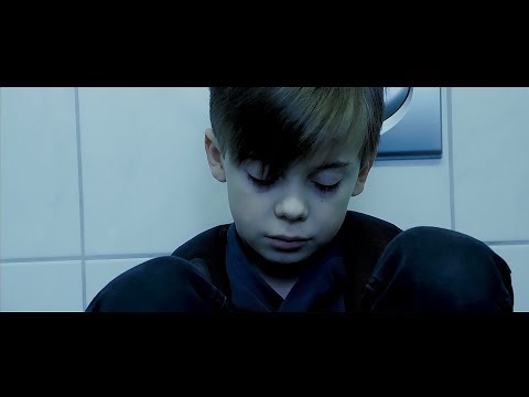 TeMain - Hallo Herr Lehrer (official Musikvideo) // VDSIS