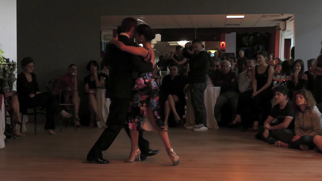 Video thumbnail for Lorena Tarantino & Giovanni Cocomero, Cabeza de novia (Winter Tango Napoli 2017, 3/4)
