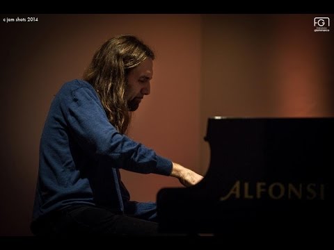 Simone Maggio - piano solo improvvisation -