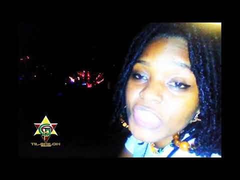 Sonjah aka Royalty meadi the vibes at irits member earth strong ( Short man) drumer