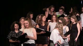 BBG Schulkonzert 2018 - Der Mittelstufenchor singt ...