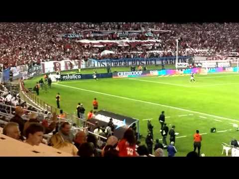 #Independiente 3 #River 2 - Gol de Cuesta