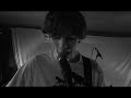2 Dead Dogs-Falling [official music video]