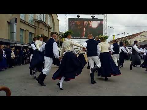 Nemiers - Pielugsme meitenei