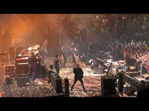 The Killers with Bruce Springsteen - “Badlands,” “Dustland” & “Born to Run" (MSG Night 2 10.1.2022)