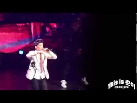 [HD.Fancam] 130808 B.A.P Live on Earth SG - Teach Me How To Dougie+Never Give Up (JU & Zelo)