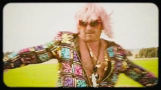 Deep Torkel And His Suzie Beats Them All - Fat City (Music Video)