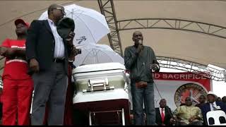 Oliver Mtukudzi Sings Neria at Morgan Tsvangirai Buhera Burial