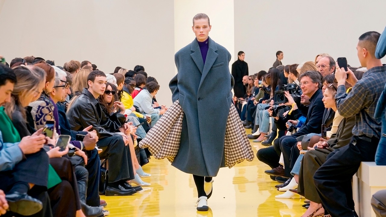 Loewe | Fall Winter 2026/2027 | Paris Fashion Week