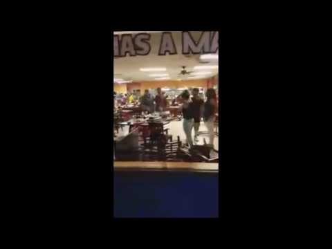 WE ARE YOUNG    parodia