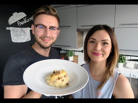 Risotto z gruszką, gorgonzolą i orzechami włoskimi.