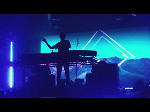 Lost Frequencies at Terminal 5 NYC(1)