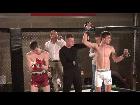 Ryan Murphy vs Mathew Friel