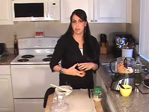 ROASTED RED PEPPER HUMMUS RECIPE MEDITERRANEAN-AMERICANA