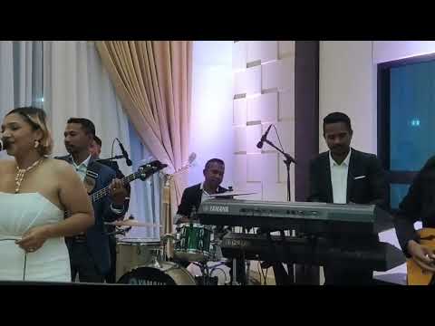 Baby can i hold you BH ft fiorela 🎶🎤🎶