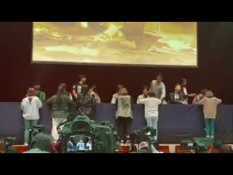 BTS Aladin Fansign