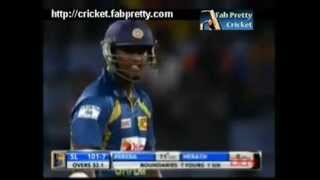 preview picture of video 'Thisara Perera 34 Runs in 1 Over Against Robin Peterson'