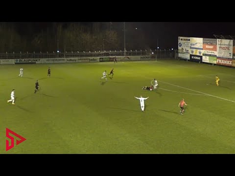 Blitz-Rot 20 Sekunden nach Einwechslung! | sporttotal