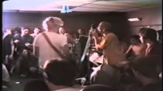 Minor Threat - Out of step (Buff Hall 20-11-'82)