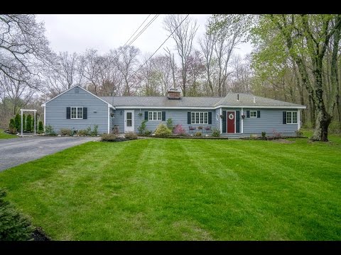 6 Flint Street, North Reading