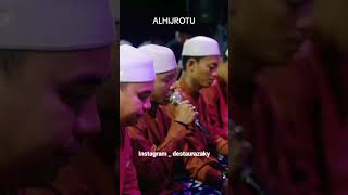 Download lagu Al hijrotu versi majelis azzahir Pekalongan #sholawatviral #azzahir #zahirmania mp3
