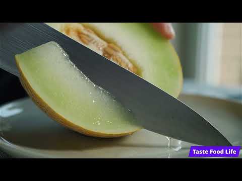 Juicy Honeydew Melon Slicing | Satisfying Fruit Cutting Close-Up