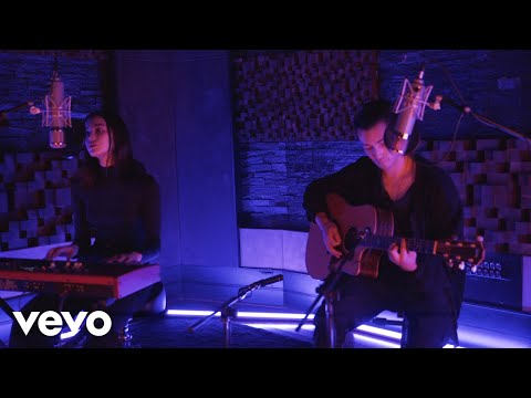 Lastlings - Out Of Touch (Live Acoustic)
