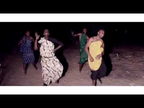 Brezy ft. Malisam_Mama Lao (Official Video)_Directed By Raph Tz