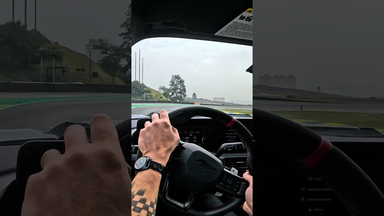 CADIM MAIS do Ford Mustang Dark Horse SUPERCHARGED na PISTA de Interlagos!