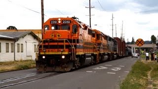 preview picture of video 'PNWR 2310 NB on Front Street Salem, Oregon 7-20-11'