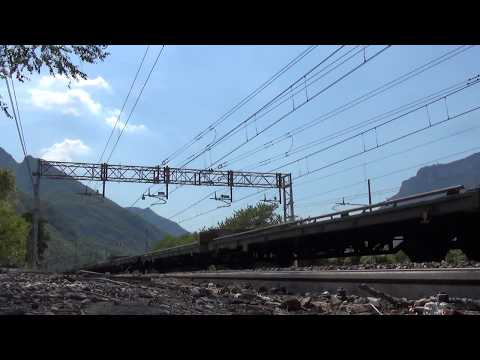 TIGRE E.652 074 CON CARRI PIANALE IN TRANSITO A PERI. (VR) 17 - 8 - 2017
