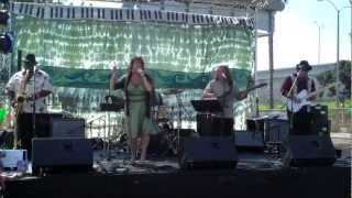 Something's Got A Hold On Me (Michele Lundeen) - Gator By The Bay 2012