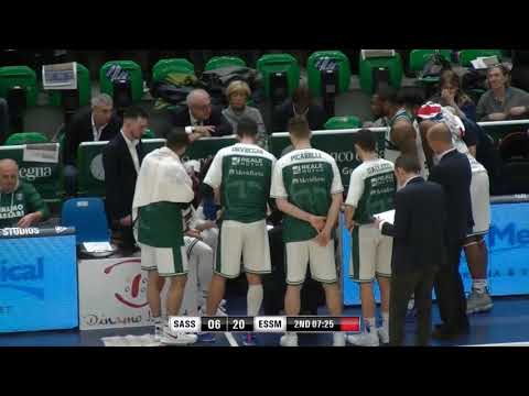 Achille Polonara #33 (white) Dinamo Sassari - ESSM Le Portel