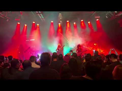 "ELECTRIFY, tocando "TIMELESS" su tercera canción original en LUNARIO del Auditorio Nacional  CDMX