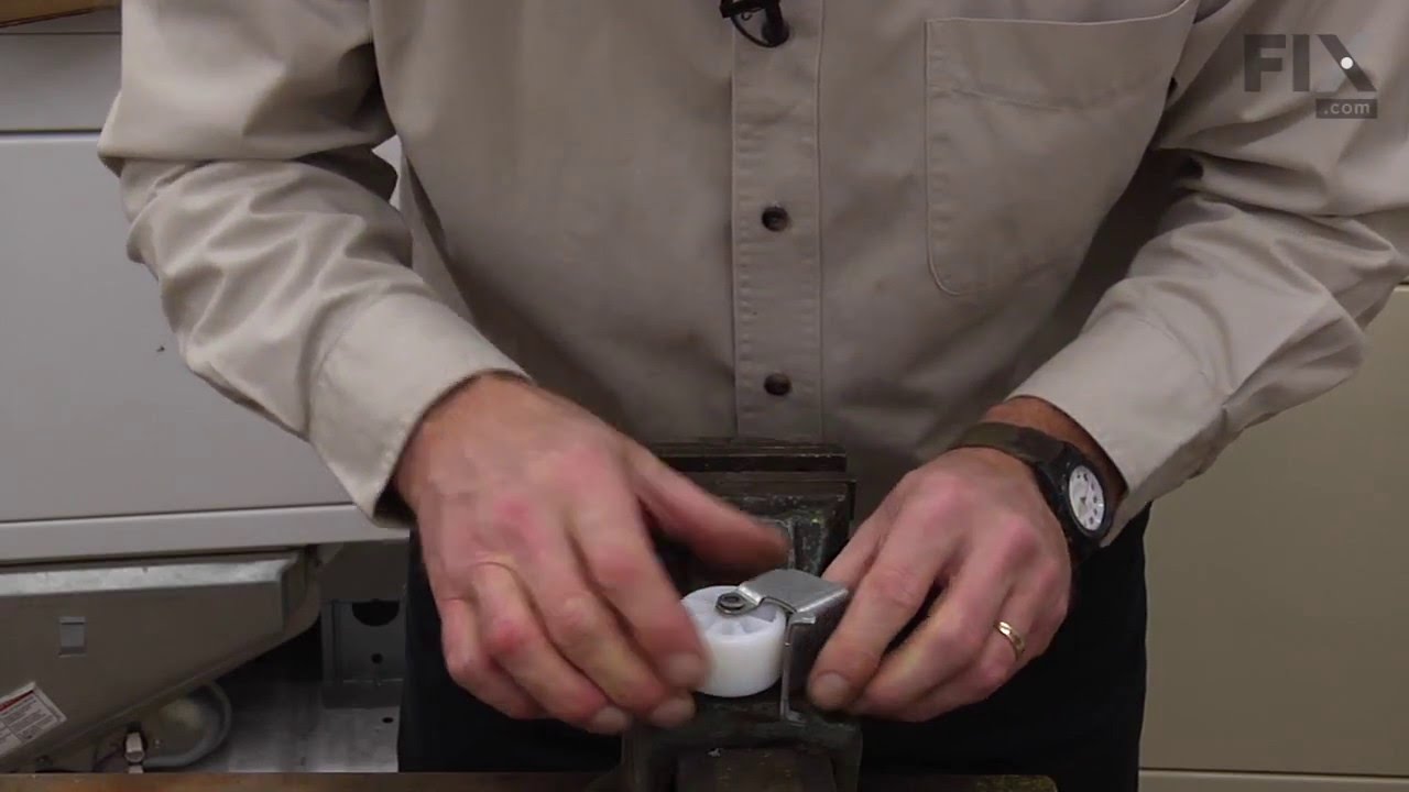 Replacing your Amana Refrigerator Refrigerator Single Roller