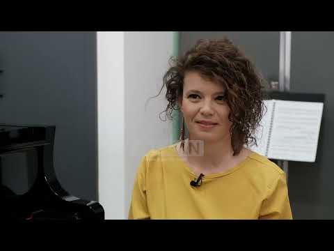 PARFUME NGA SAIMIRA DAKO - RECITAL PIANISTIK  - MARIN GJOLLMA, SUKSESI I NJË PIANISTI